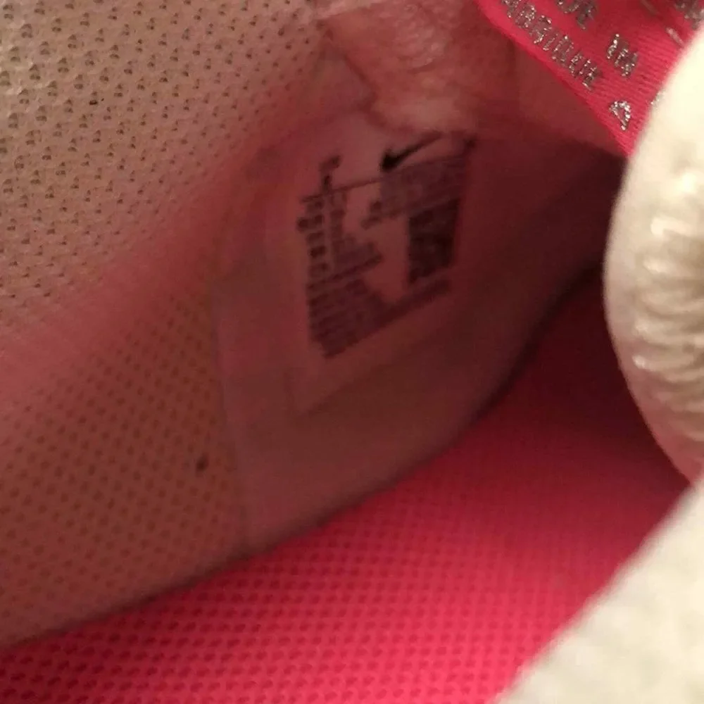 2020 women's Nike  Air Force 1‎ 'Shadow Beige size 8